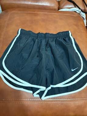 Nike Women's Dri-FIT Tempo Brief Lined Running Shorts Black/White Size L